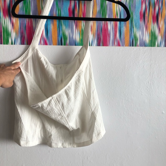🦋 3/$15 Others Follow crop halter top white - Picture 6 of 8